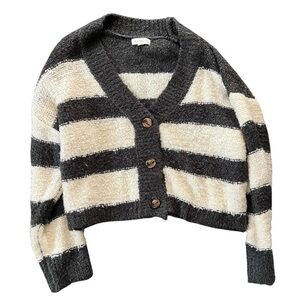 803-Gray and cream striped knitted long sleeve cardigan #loungewear #promesa